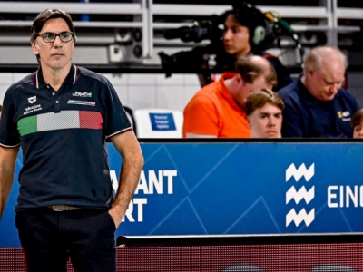 Silipo: “Abbiamo sbagliato a subire i due gol dal centro. Il Setterosa andrà a Doha”