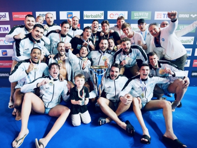 La Pro Recco alza la Coppa Italia numero 19