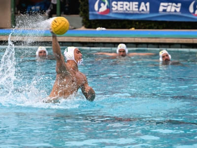 Circolo Canottieri Ortigia-De Akker Team 17-16 dtr