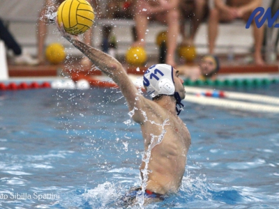 Serie B - La Rari supera Milano  Nella vasca della Canottieri finisce 8-12