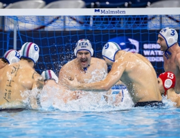 L'Italia getta il cuore oltre l'ostacolo e piega la Croazia 13-10. Del Lungo e la difesa spingono gli azzurri