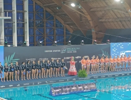 L'Olanda &egrave; troppo forte per il Setterosa: l'Italia cede 8-4 e lotter&agrave; per il bronzo